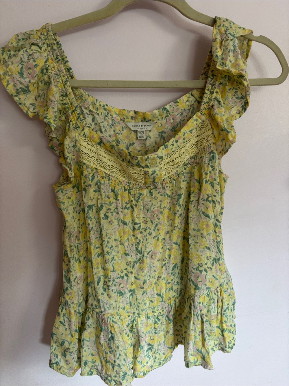 Lucky Brand Yellow Floral Ruffle-Sleeve Women’s Tunic